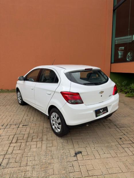CHEVROLET Onix Hatch 1.4 4P FLEX LT, Foto 7