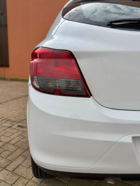 CHEVROLET Onix Hatch 1.4 4P FLEX LT, Foto 8