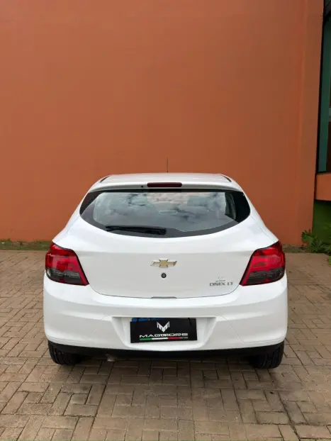 CHEVROLET Onix Hatch 1.4 4P FLEX LT, Foto 14