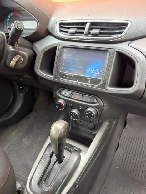 CHEVROLET Onix Hatch 1.4 4P FLEX LT, Foto 15