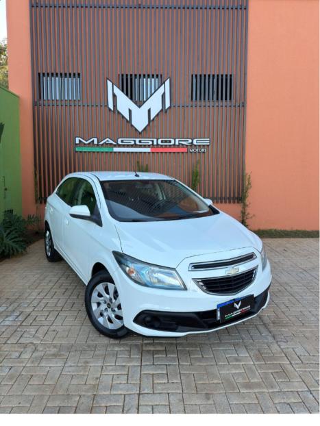 CHEVROLET Onix Hatch 1.4 4P FLEX LT, Foto 1