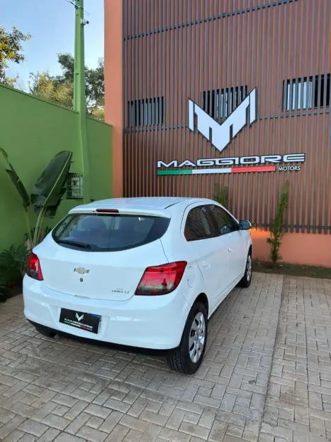CHEVROLET Onix Hatch 1.4 4P FLEX LT, Foto 8