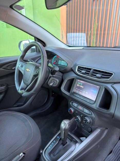 CHEVROLET Onix Hatch 1.4 4P FLEX LT, Foto 12