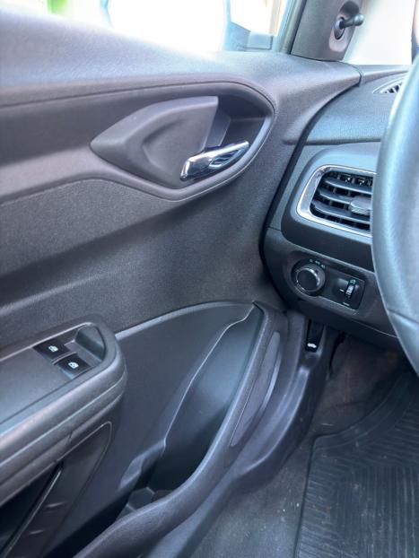 CHEVROLET Onix Hatch 1.4 4P FLEX LT, Foto 18