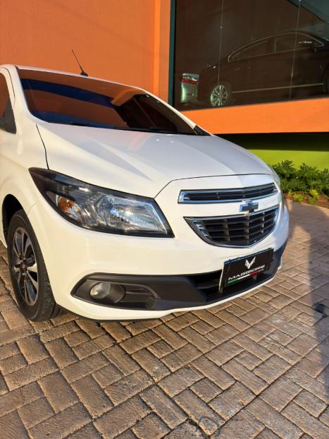 CHEVROLET Onix Hatch 1.4 4P FLEX LTZ, Foto 7