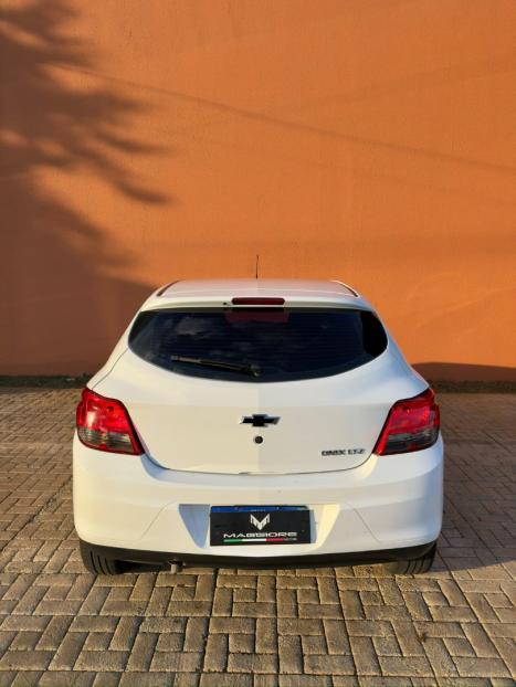 CHEVROLET Onix Hatch 1.4 4P FLEX LTZ, Foto 12
