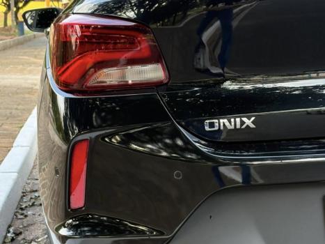 CHEVROLET Onix Hatch 1.0 12V 4P FLEX PREMIER TURBO AUTOM�TICO, Foto 9