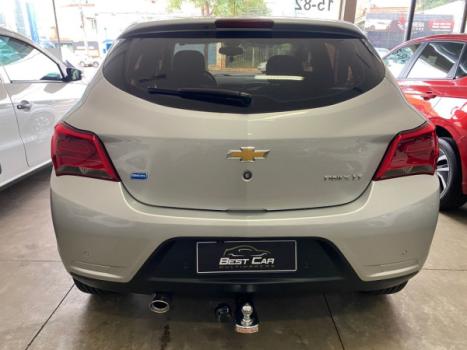 CHEVROLET Onix Hatch 1.4 4P FLEX LT AUTOM�TICO, Foto 6