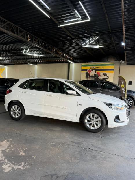 CHEVROLET Onix Hatch 1.0 12V 4P FLEX LT, Foto 4