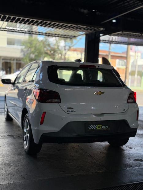 CHEVROLET Onix Hatch 1.0 12V 4P FLEX LT, Foto 11