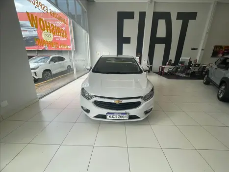 CHEVROLET Onix Hatch 1.4 4P FLEX LTZ, Foto 3
