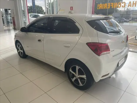 CHEVROLET Onix Hatch 1.4 4P FLEX LTZ, Foto 9