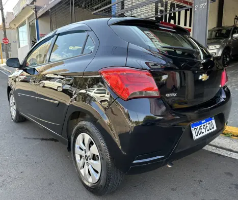 CHEVROLET Onix Hatch 1.0 4P FLEX LT, Foto 4