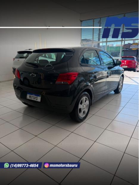 CHEVROLET Onix Hatch 1.4 4P FLEX LT AUTOM�TICO, Foto 6