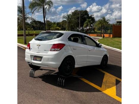 CHEVROLET Onix Hatch 1.0 4P FLEX JOY, Foto 4