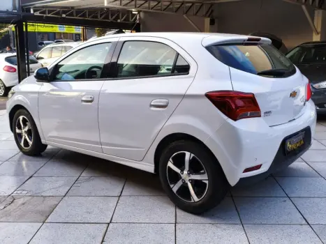 CHEVROLET Onix Hatch 1.4 4P FLEX LTZ, Foto 3