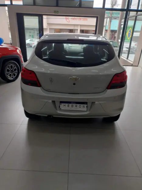 CHEVROLET Onix Hatch 1.4 4P FLEX LT AUTOM�TICO, Foto 14