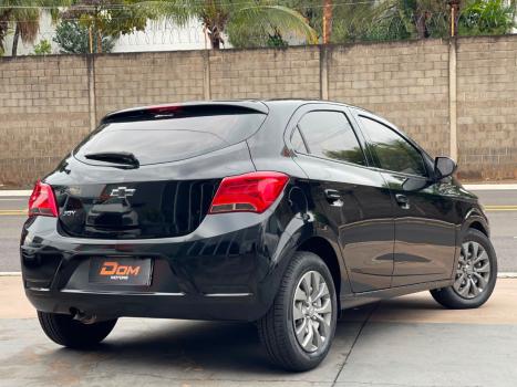 CHEVROLET Onix Hatch 1.0 4P FLEX JOY BLACK, Foto 4