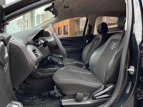 CHEVROLET Onix Hatch 1.0 4P FLEX JOY BLACK, Foto 9