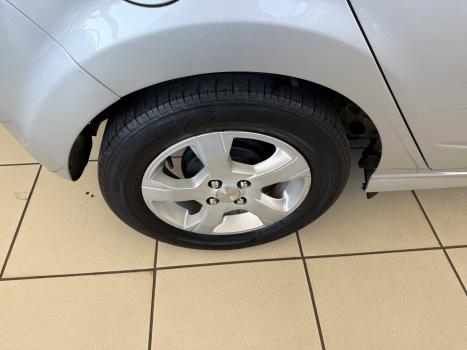 CHEVROLET Onix Hatch 1.4 4P FLEX LT, Foto 11