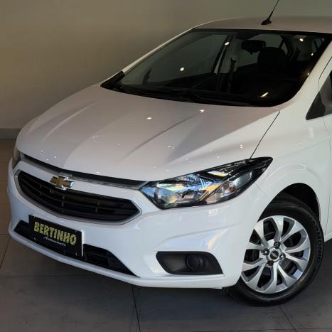 CHEVROLET Onix Hatch 1.4 4P FLEX LT, Foto 3