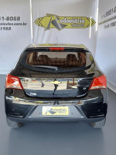 CHEVROLET Onix Hatch 1.0 4P FLEX LT, Foto 5