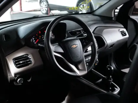 CHEVROLET Onix Hatch 1.0 4P FLEX LT, Foto 2