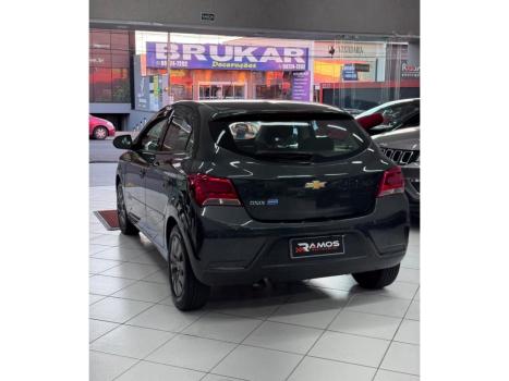 CHEVROLET Onix Hatch 1.4 4P FLEX ACTIV AUTOM�TICO, Foto 12