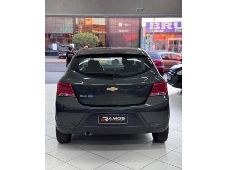 CHEVROLET Onix Hatch 1.4 4P FLEX ACTIV AUTOM�TICO, Foto 13