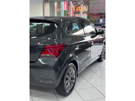 CHEVROLET Onix Hatch 1.4 4P FLEX ACTIV AUTOM�TICO, Foto 15