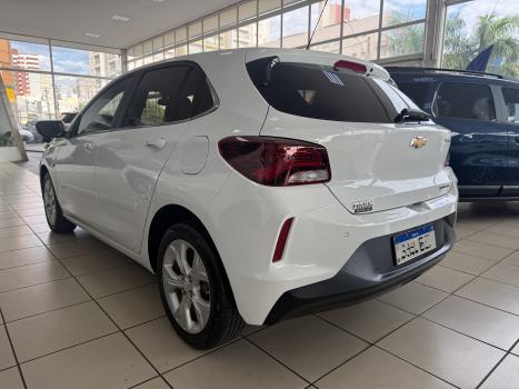 CHEVROLET Onix Hatch 1.0 12V 4P FLEX TURBO AUTOM�TICO, Foto 7