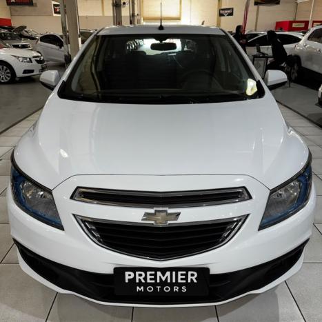CHEVROLET Onix Hatch 1.4 4P FLEX LT, Foto 2