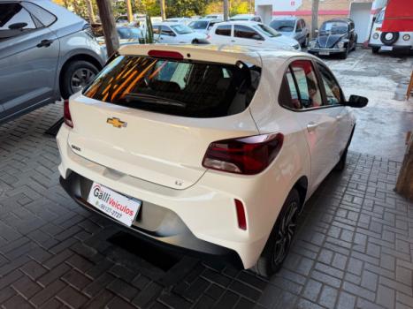 CHEVROLET Onix Hatch 1.0 4P FLEX LT2, Foto 4