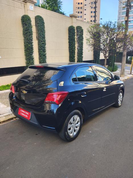 CHEVROLET Onix Hatch 1.0 12V 4P FLEX LT, Foto 2
