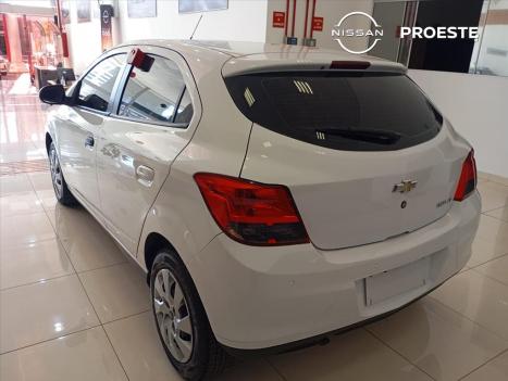 CHEVROLET Onix Hatch 1.4 4P FLEX LT, Foto 3