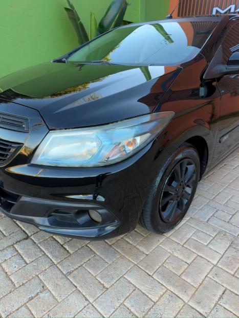 CHEVROLET Onix Hatch 1.4 4P FLEX LT, Foto 5