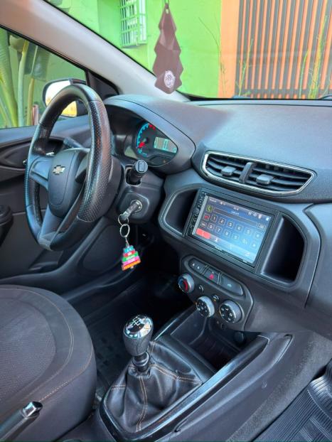 CHEVROLET Onix Hatch 1.4 4P FLEX LT, Foto 13