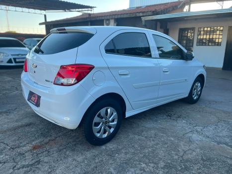 CHEVROLET Onix Hatch 1.0 4P FLEX LT, Foto 4