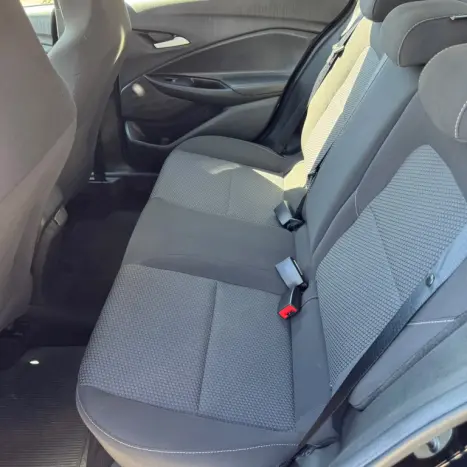 CHEVROLET Onix Hatch 1.0 12V 4P FLEX PLUS TURBO AUTOM�TICO, Foto 9