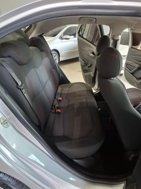 CHEVROLET Onix Hatch 1.4 4P FLEX LT, Foto 9