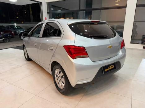 CHEVROLET Onix Hatch 1.0 4P FLEX LT, Foto 5