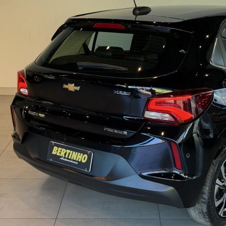 CHEVROLET Onix Hatch 1.0 12V 4P FLEX PREMIER 2 TURBO AUTOM�TICO, Foto 4