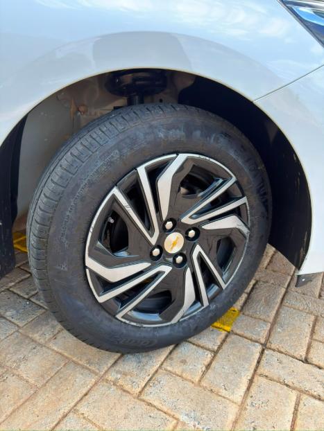 CHEVROLET Onix Hatch 1.0 4P FLEX LT2, Foto 3