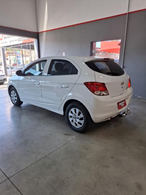 CHEVROLET Onix Hatch 1.0 4P FLEX LT, Foto 16