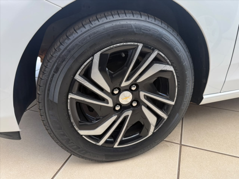 CHEVROLET Onix Hatch 1.0 12V 4P FLEX LT TURBO, Foto 4