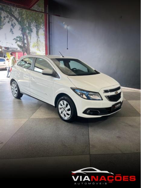 CHEVROLET Onix Hatch 1.4 4P FLEX LT, Foto 1