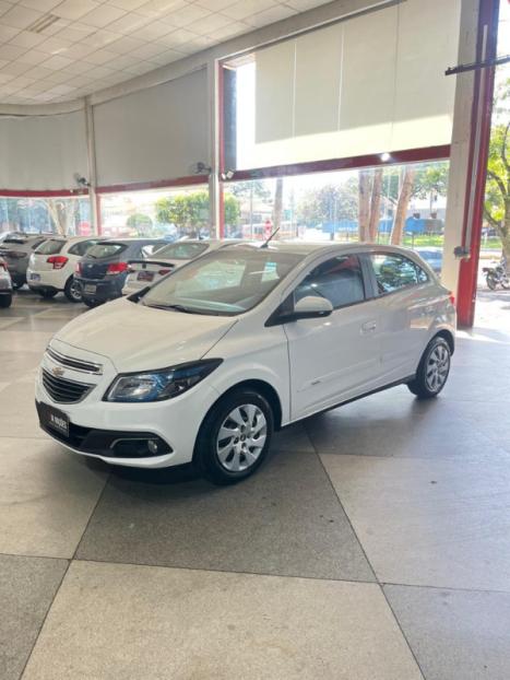 CHEVROLET Onix Hatch 1.4 4P FLEX LT, Foto 10