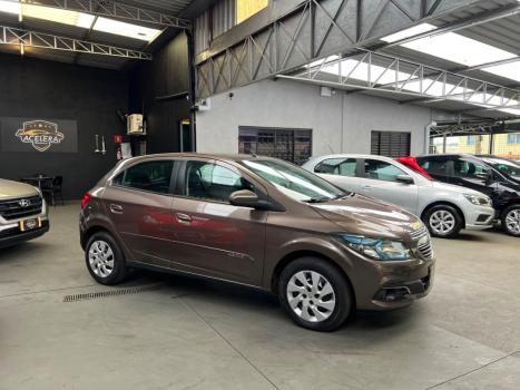 CHEVROLET Onix Hatch 1.4 4P FLEX LT AUTOM�TICO, Foto 7