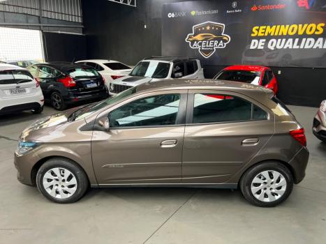 CHEVROLET Onix Hatch 1.4 4P FLEX LT AUTOM�TICO, Foto 11