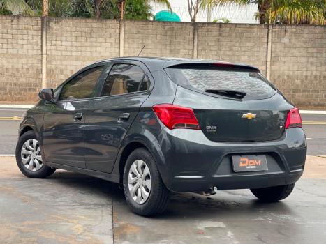 CHEVROLET Onix Hatch 1.0 4P FLEX LT, Foto 3